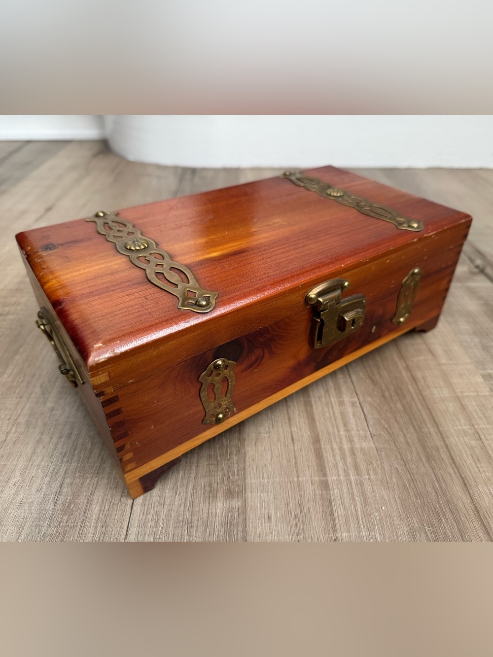 Vintage Cedar Wood Keepsake Jewelry Box 11” Brass Hardware Treasure Chest